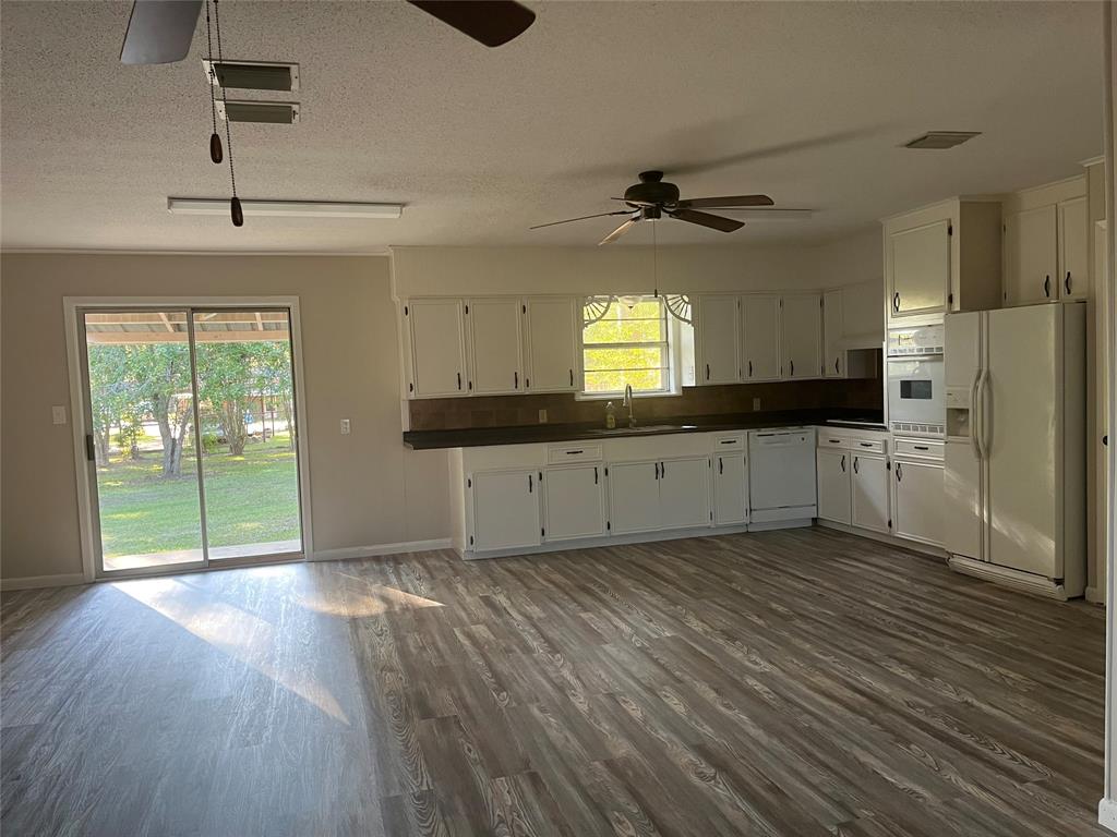 Hull Jon E Partition Of - Residential