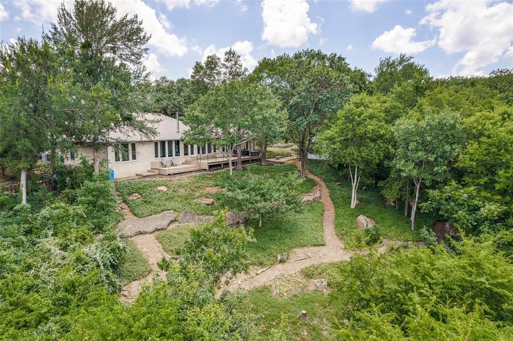 674 Russwood Drive