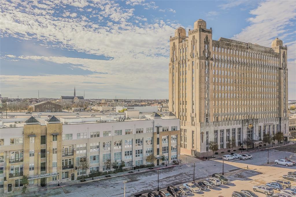 Texas & Pacific Lofts Condo - Residential