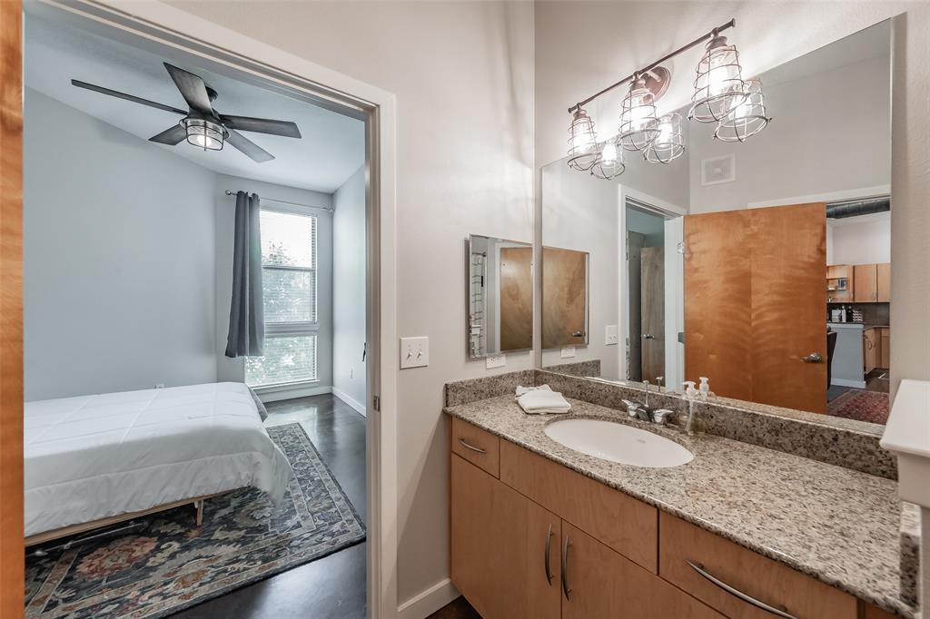 Texas & Pacific Lofts Condo - Residential