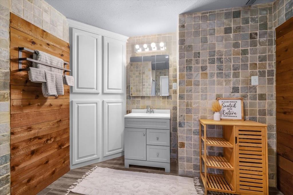 Daggett E Surv - Residential