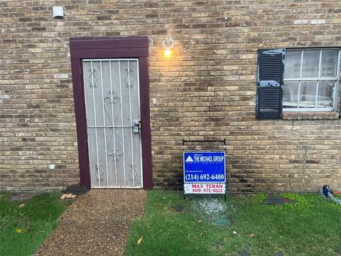 3240 Lombardy Lane 102 Dallas TX 75220