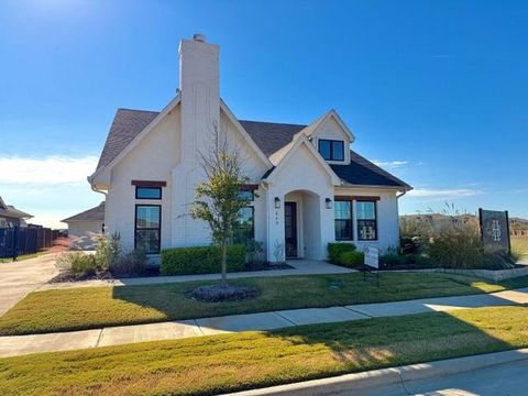 649 Gray Road Burleson TX 76028