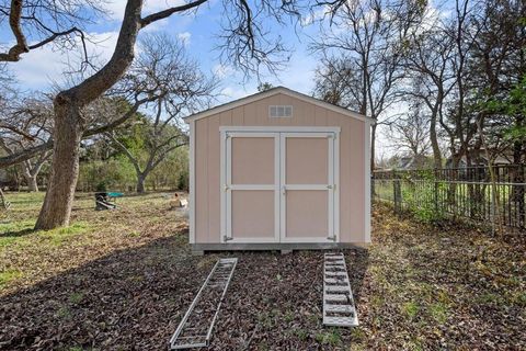 A home in Terrell