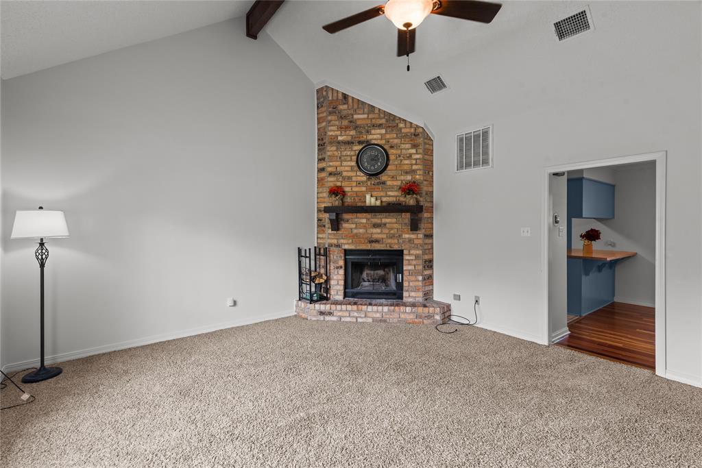 6000 Buncombe Road 3
