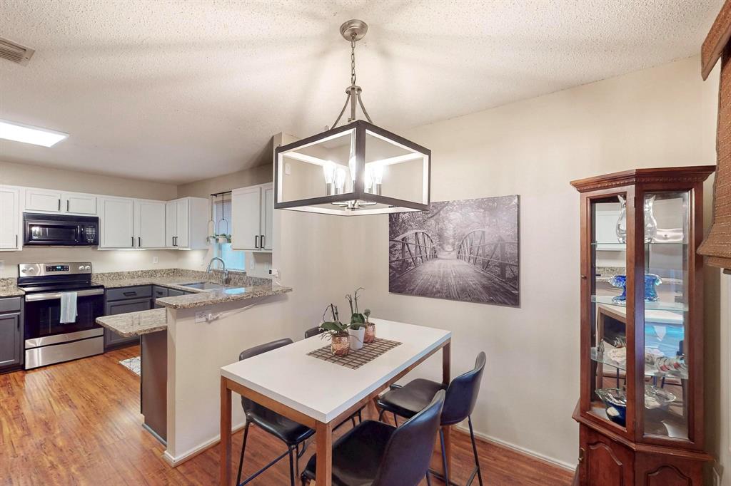 1211 Leeward Lane