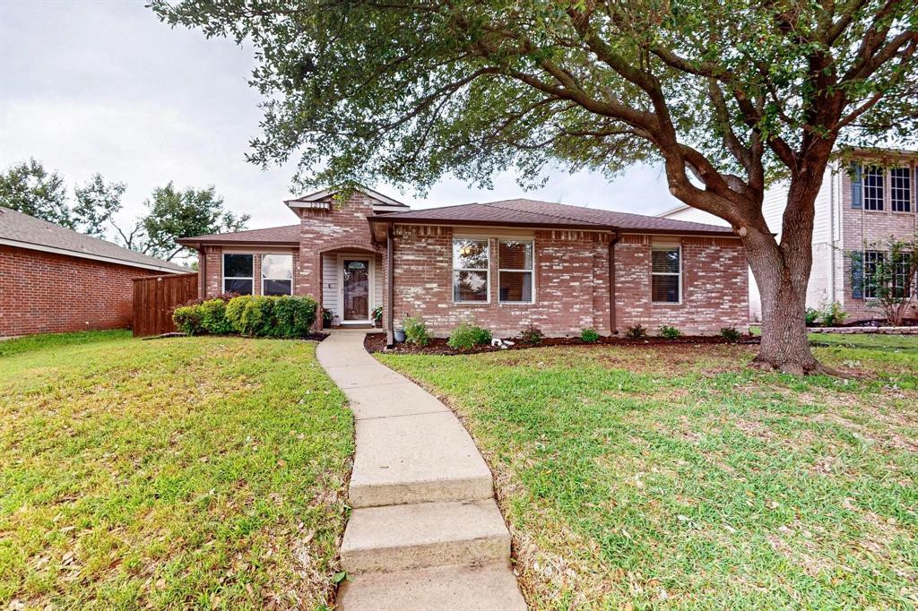 1211 Leeward Lane