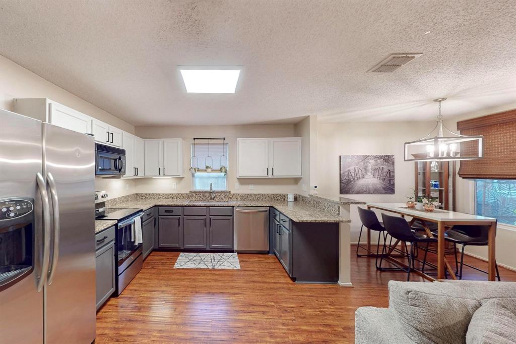 1211 Leeward Lane