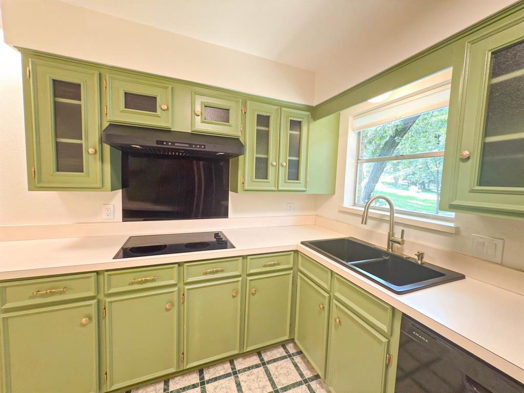 Irwin Keasler Dev Red Bird 06 - Residential Lease