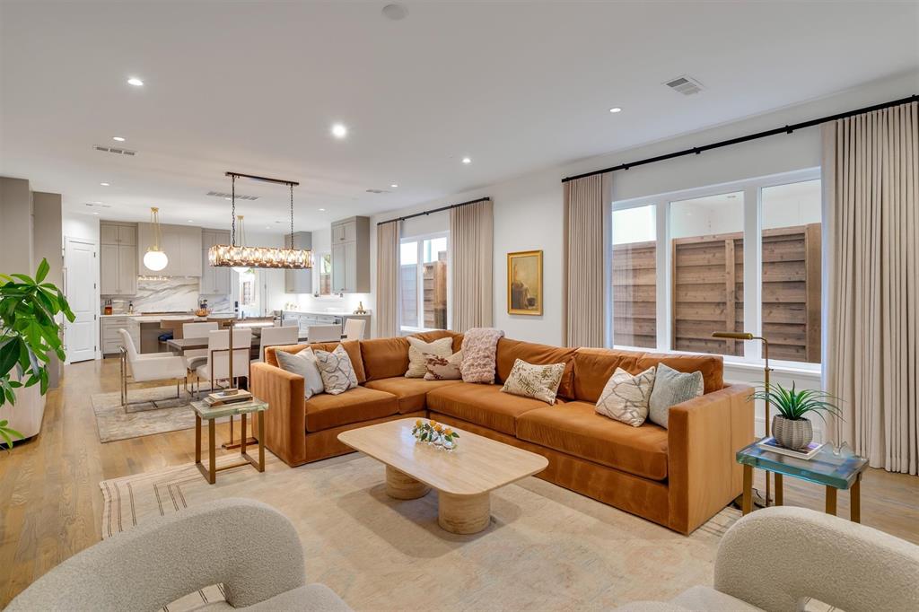 VICKERY PLACE - Residential