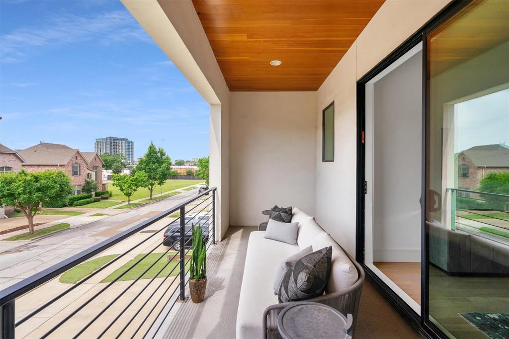 VICKERY PLACE - Residential