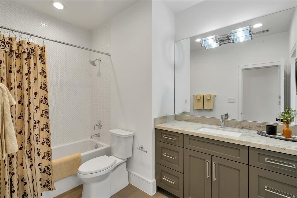 VICKERY PLACE - Residential