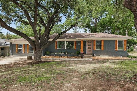 810 Turner Boulevard Grand Prairie TX 75050