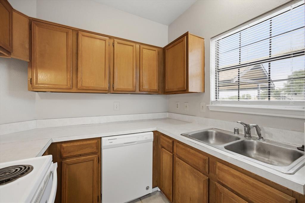 FAULKNER POINT 13-WINDJAMMER - Residential