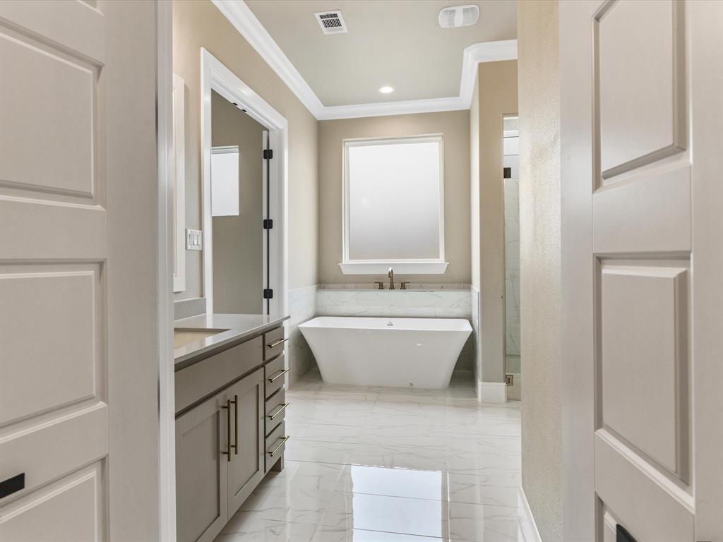 Estancia - Residential