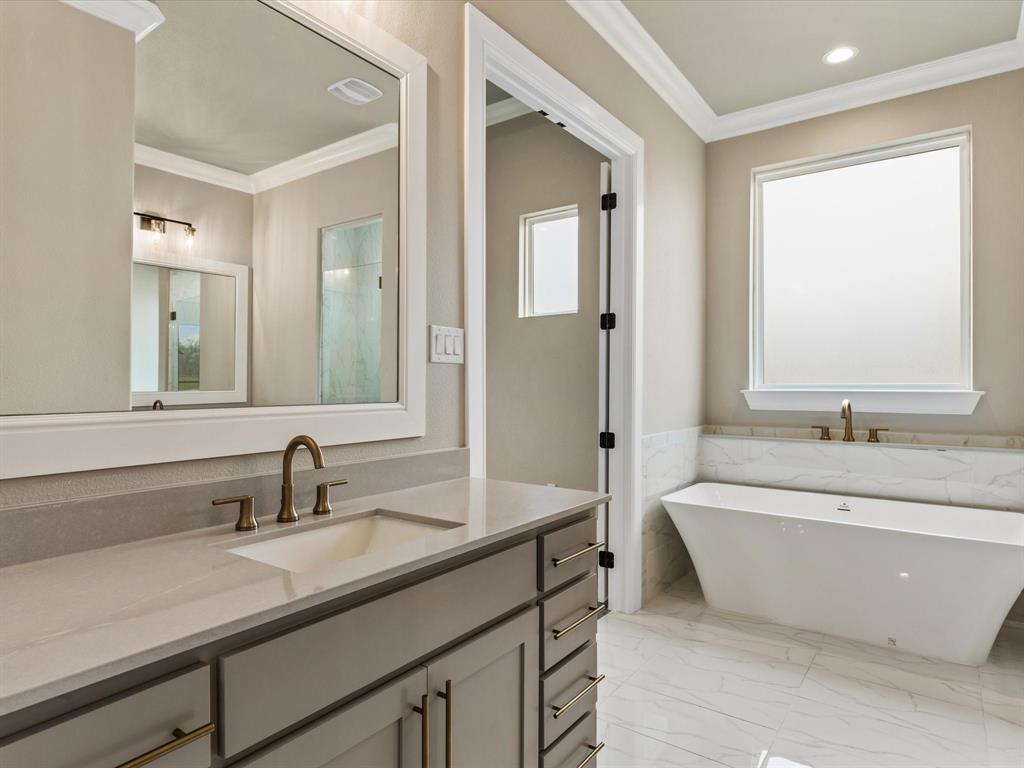 Estancia - Residential