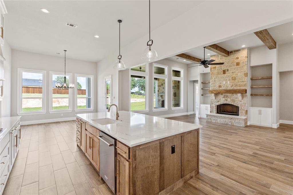 Estancia - Residential