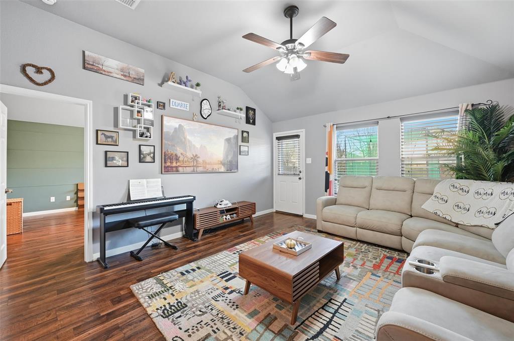 Villages Of Woodland Spgs W - Residential