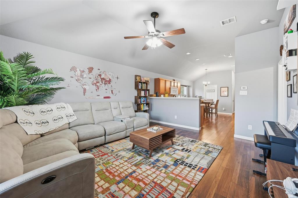 Villages Of Woodland Spgs W - Residential