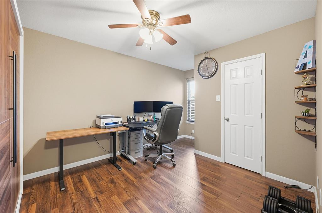 2813 Coyote Ridge Drive