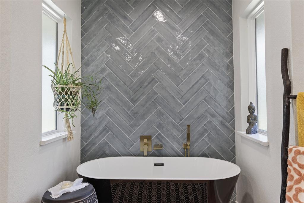 Burleson, Texas 76028, United States, 3 Bedrooms Bedrooms, ,2 BathroomsBathrooms,Residential,Active,159991