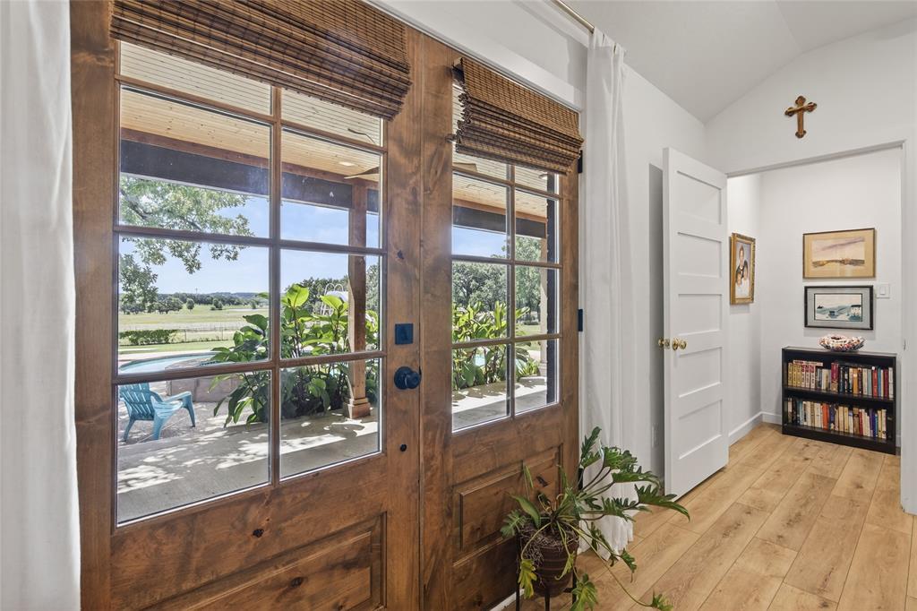 Burleson, Texas 76028, United States, 3 Bedrooms Bedrooms, ,2 BathroomsBathrooms,Residential,Active,159991