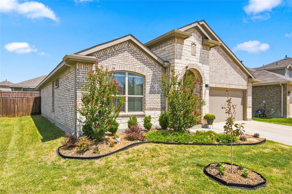 1129 Blackhorse Trail
