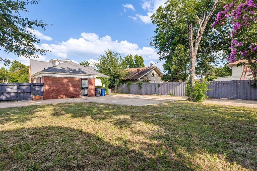 Smith L R - Residential