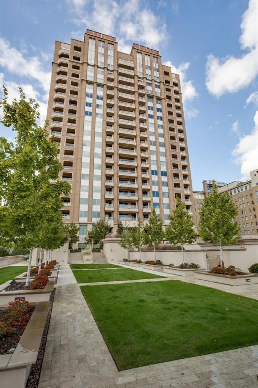 Stoneleigh Residences - Residential