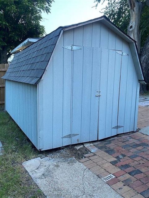 Tiny photo for 12156 Dandridge Drive, Dallas, TX 75243 (MLS # 21197592)