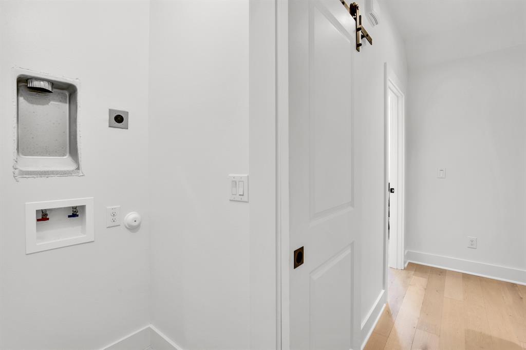 Methodist University Anx Add - Residential Lease