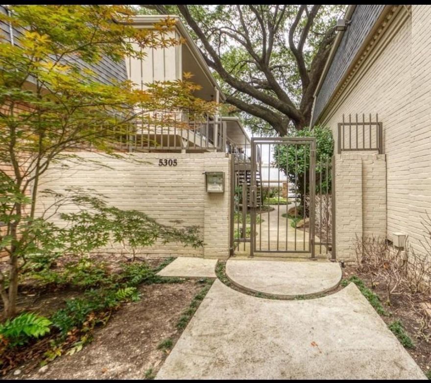 Wake up in the heart of Oak Lawn and enjoy an effortless, lock-and-leave lifestyle in this beautifully updated 1-bedroom, 1-bath second-story condo overlooking a serene courtyard. Nestled within a small, tight-knit community, this light-filled home offers both comfort and connection in one of Dallas’ most vibrant neighborhoods.

Newly refreshed, the unit features crisp paint, stylish decorative lighting, and brand-new carpet installed in 2025. Energy-efficient windows and a new sliding patio door (2025) enhance comfort while helping keep utility costs in check. The open, functional layout is ideal for everyday living, and the spacious bedroom includes a generous walk-in closet for easy organization.

The bathroom has been thoughtfully upgraded with granite and a new anti-bacterial walk-in shower (2025), blending modern design with added peace of mind. The kitchen offers an electric cook top range, dishwasher, and stainless steel refrigerator.

Step out onto your spacious patio and enjoy the beautifully maintain courtyard just moments from your assigned covered parking space. With UT Southwestern less than a mile away and a DART station under half a mile, commuting is simple. Surrounded by Oak Lawn’s best dining, shopping, and green spaces, this move-in-ready condo delivers convenience, charm, and a true sense of community.
