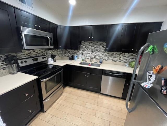 4245 Madera Road