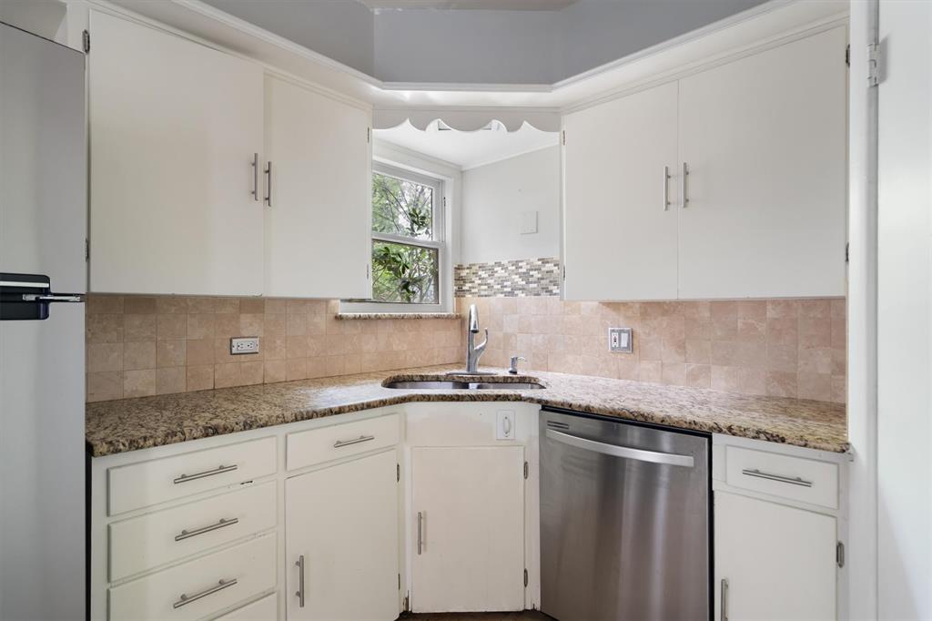 Hill Crest - Residential Income