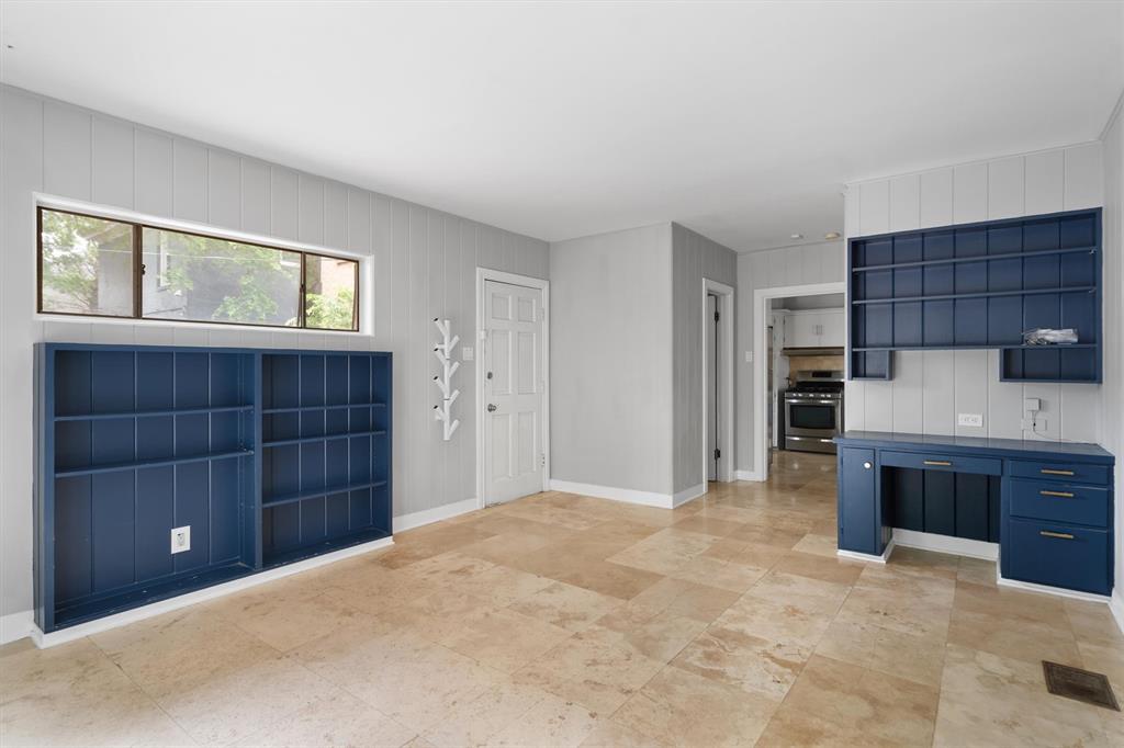 Hill Crest - Residential Income