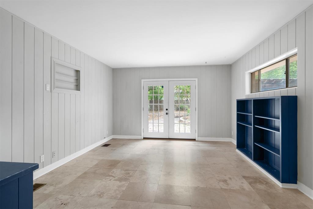 Hill Crest - Residential Income