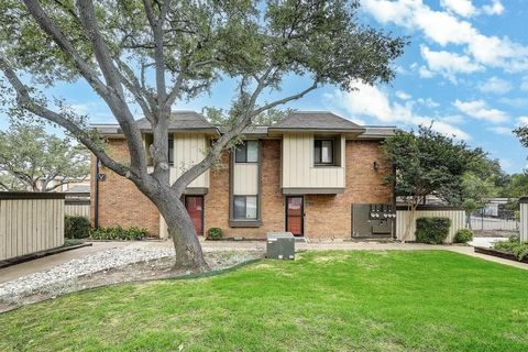 2804 Escada Drive 103 Farmers Branch TX 75234