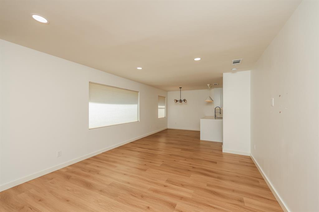 Caruth Terrace - Residential Lease