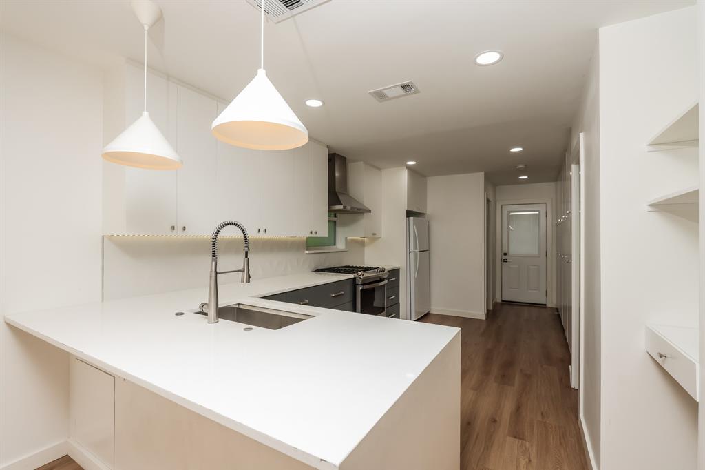 Caruth Terrace - Residential Lease