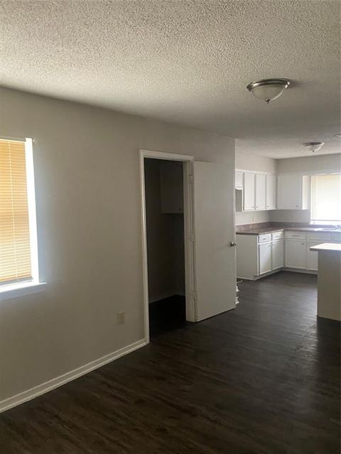 Tiny photo for 876 Dogwood Trail, Lancaster, TX 75146 (MLS # 21141336)