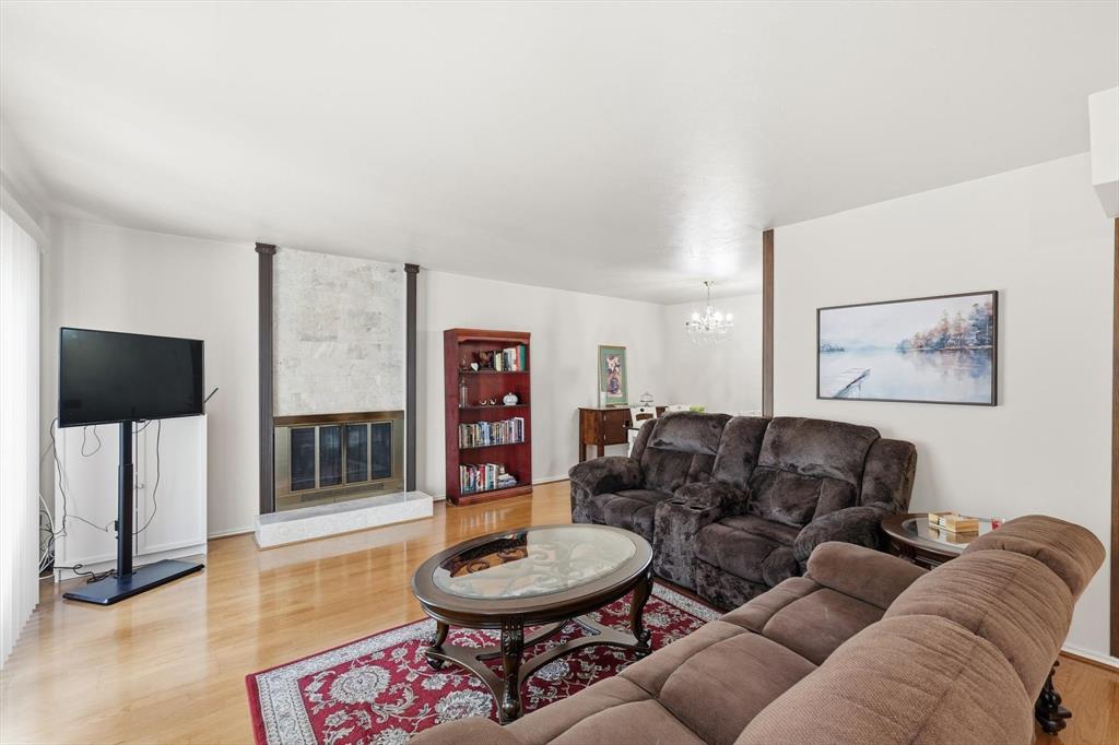 2624 Custer Parkway D