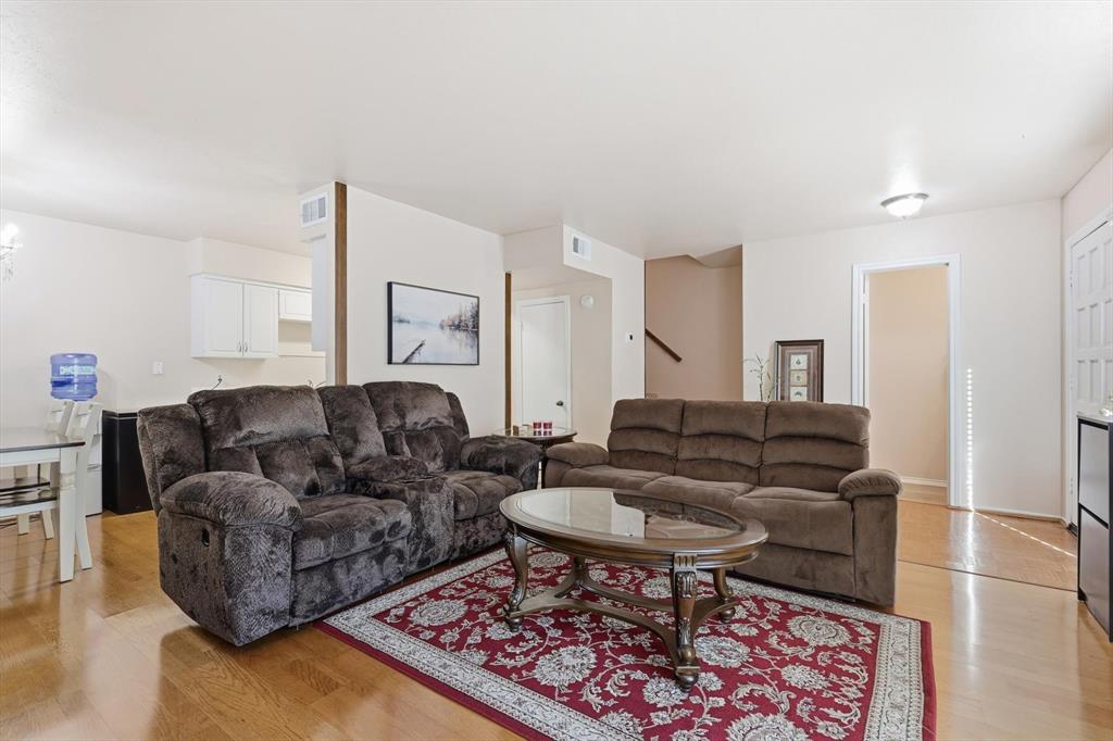 2624 Custer Parkway D