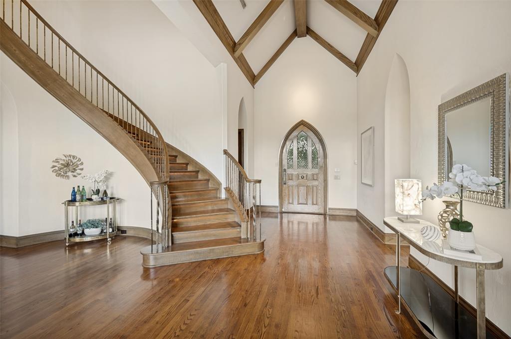 6 Cypress Point Court