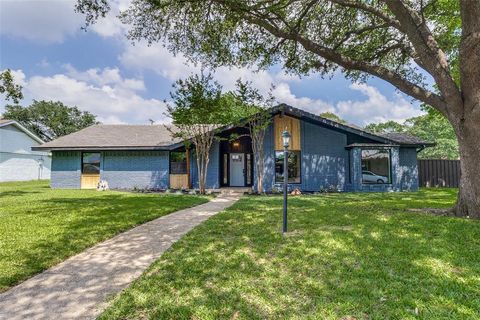 10240 Carry Back Circle Dallas TX 75229
