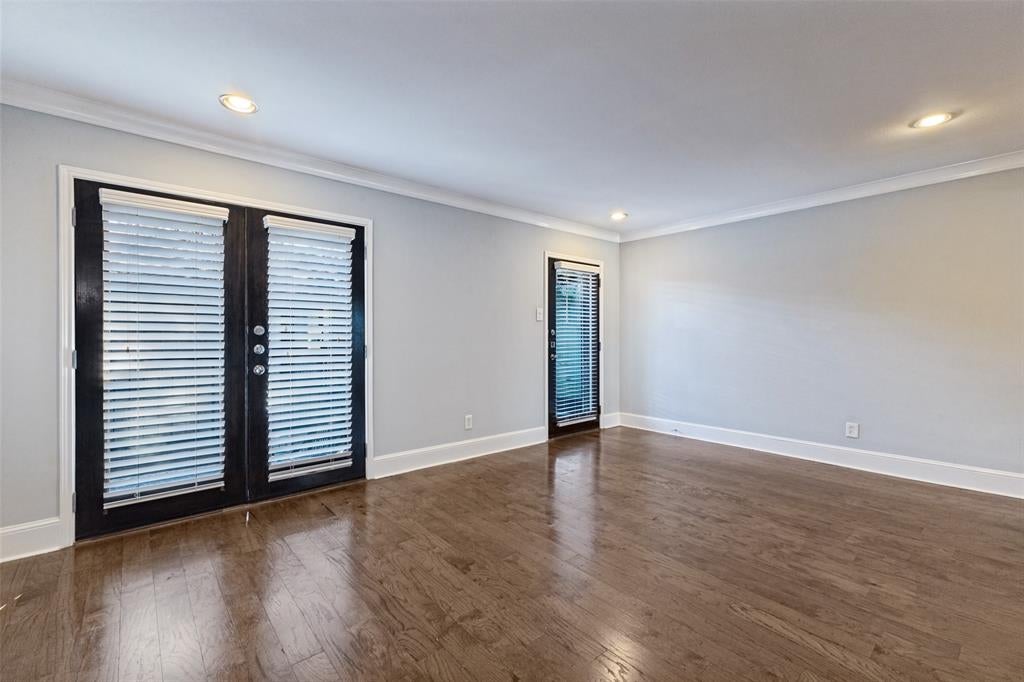 10207 Regal Oaks Drive 210
