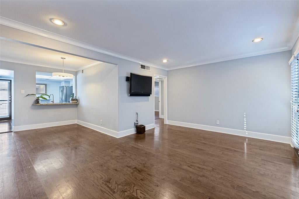 10207 Regal Oaks Drive 210
