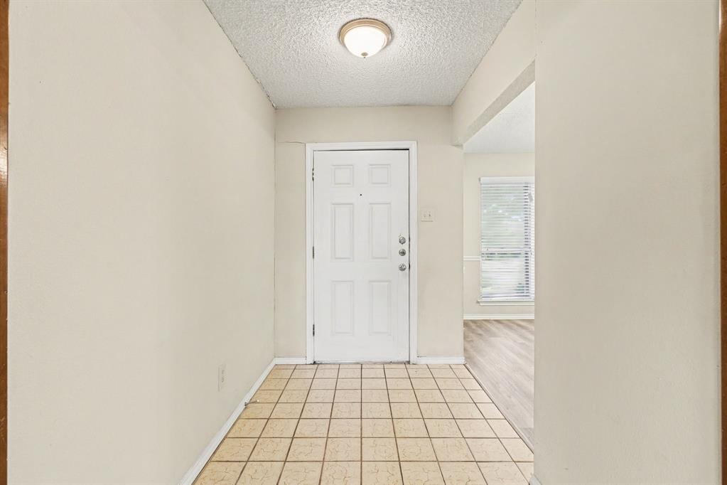 2213 Trinity Springs Drive