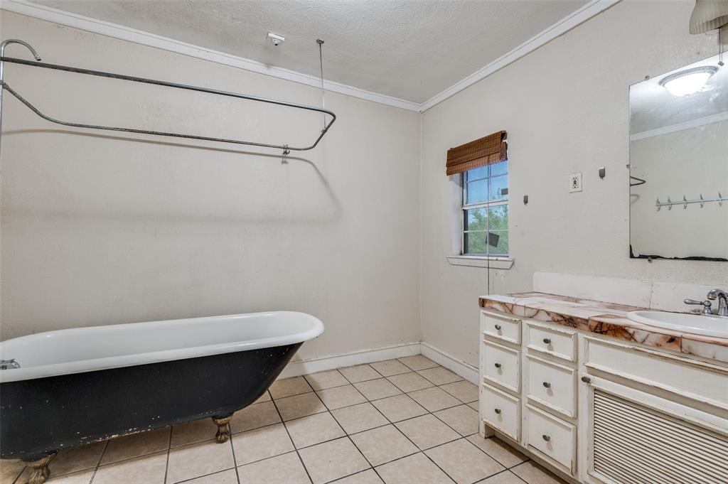 Oak Cliff Annex - Residential Income