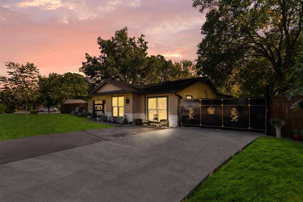 2820 Sequoia Lane