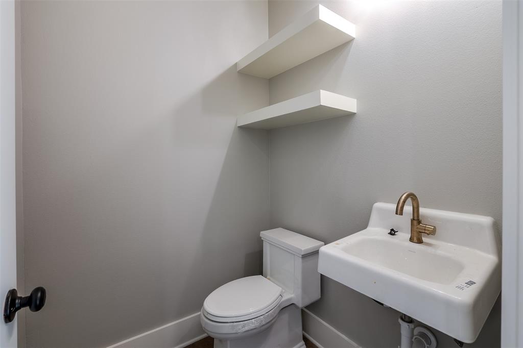 Waters Edge - Residential